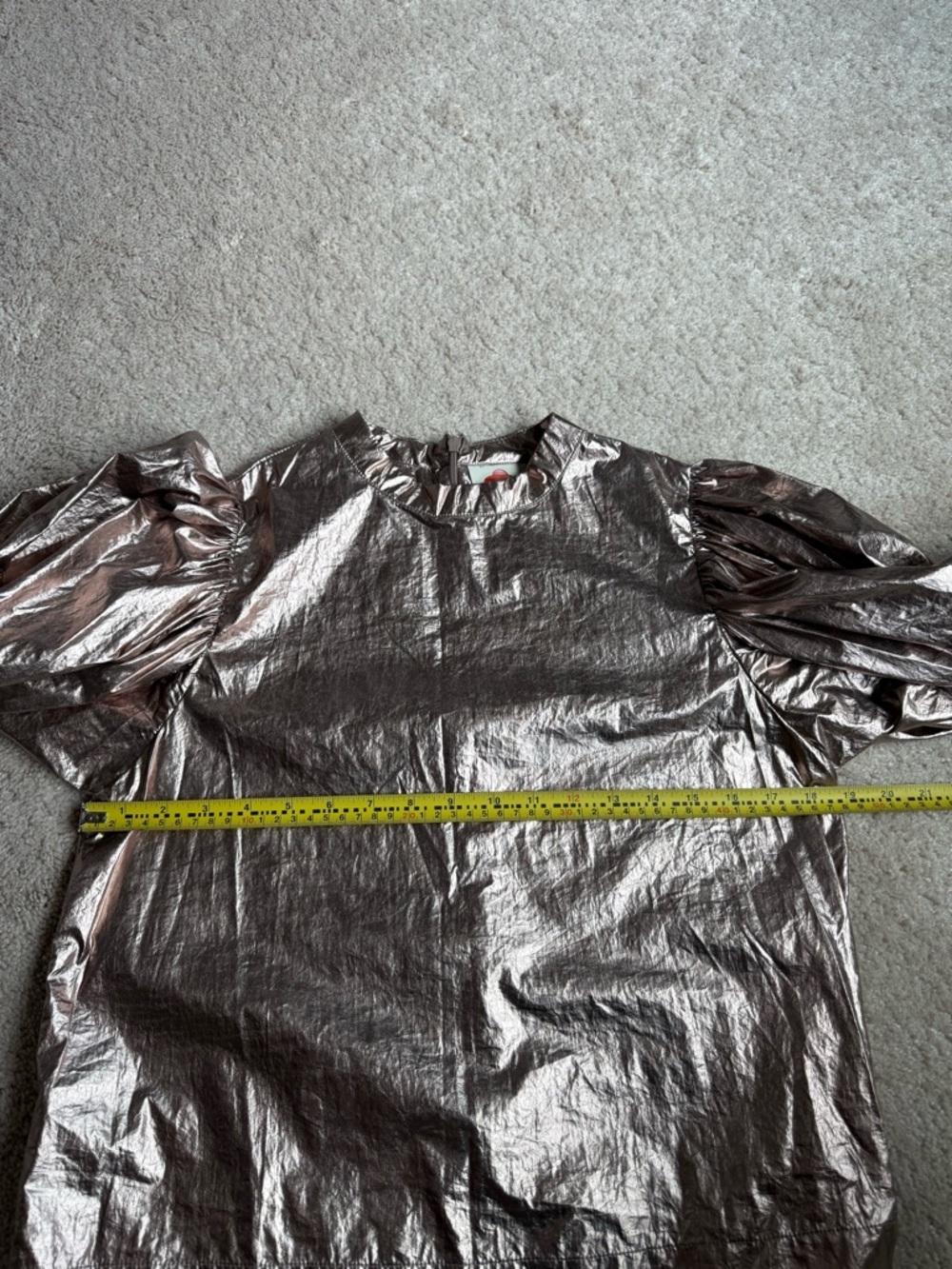 FARM Rio Metallic Rose Gold Puff Sleeve Blouse - Picture 5 of 9